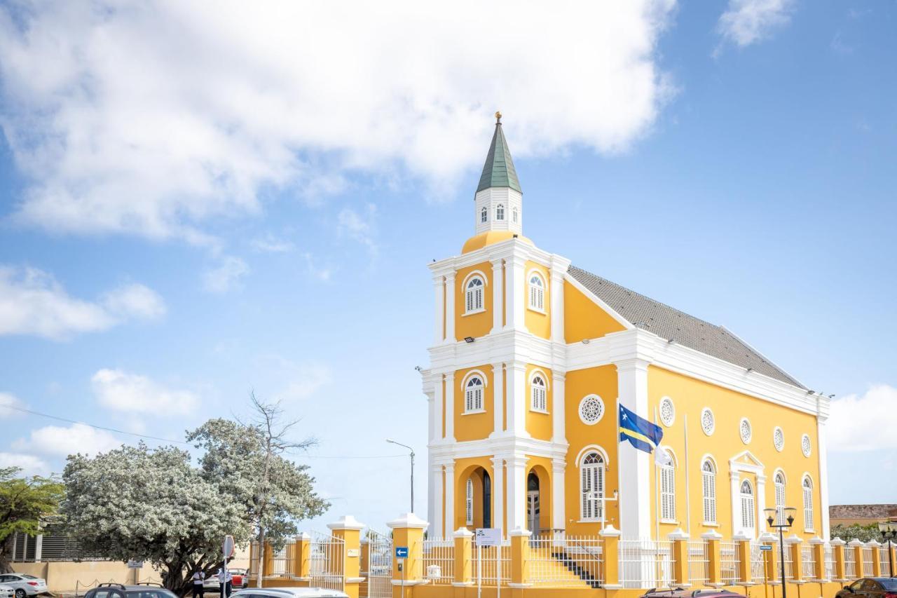 Royal Apartments City Centre Willemstad Exterior photo