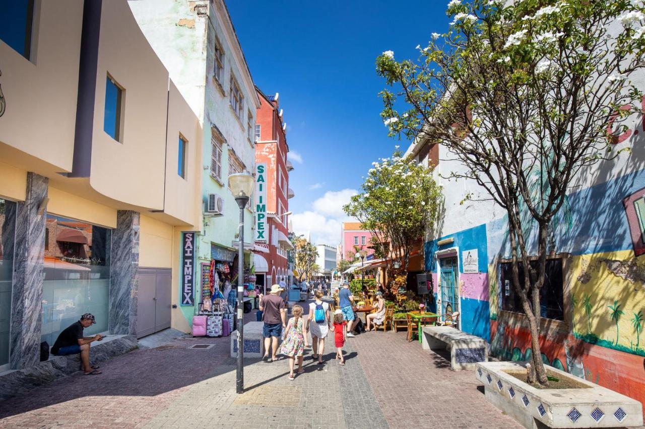 Royal Apartments City Centre Willemstad Exterior photo